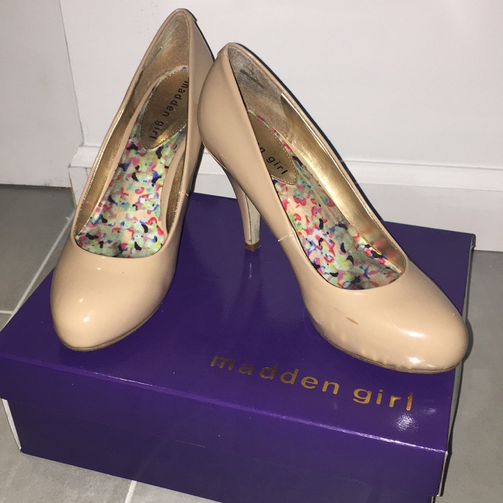 Nude heels